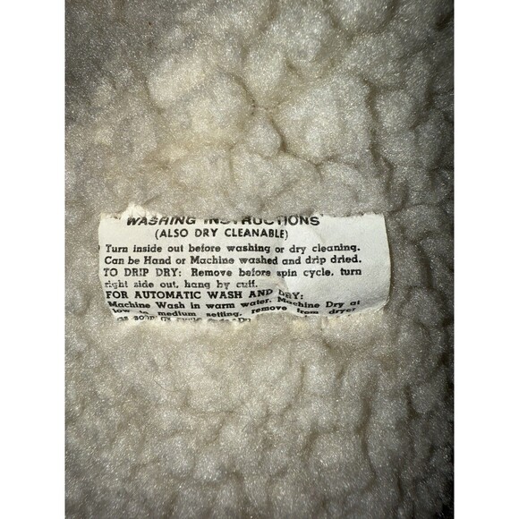 ❌❌DO NOT BUY❌❌
❌❌ NOT AVAILABLE ❌❌Vintage William Barry Corduroy Sherpa Lined - Picture 11 of 12